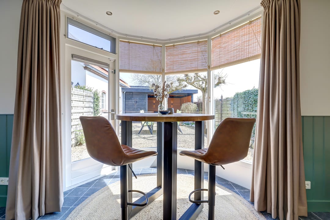 Foto 28 van Angerensestraat 6