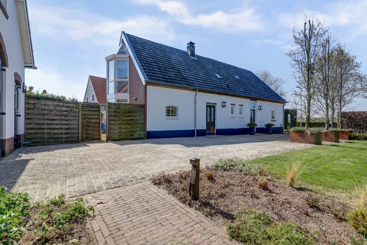 Foto 35 van Angerensestraat 6