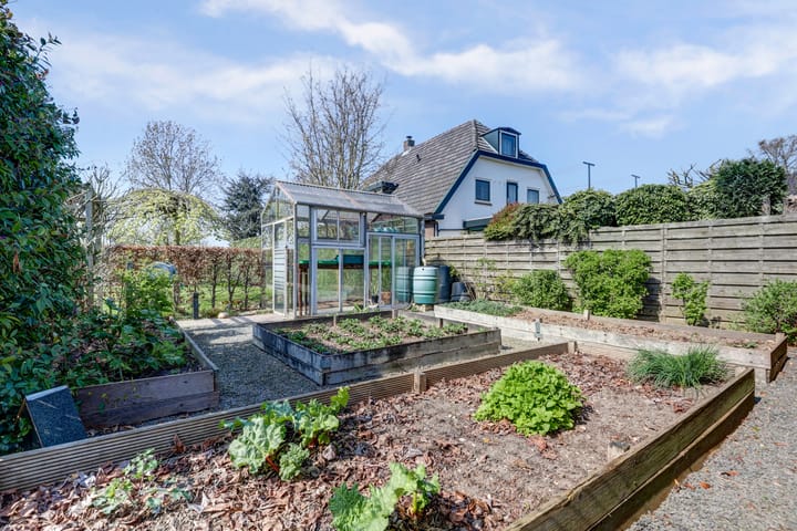 Foto 39 van Angerensestraat 6