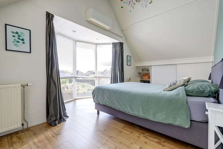 Foto 44 van Angerensestraat 6