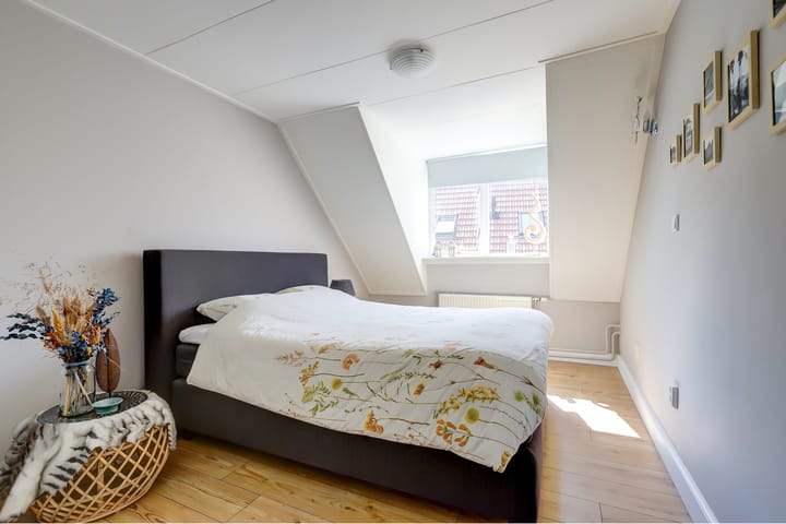 Foto 52 van Angerensestraat 6