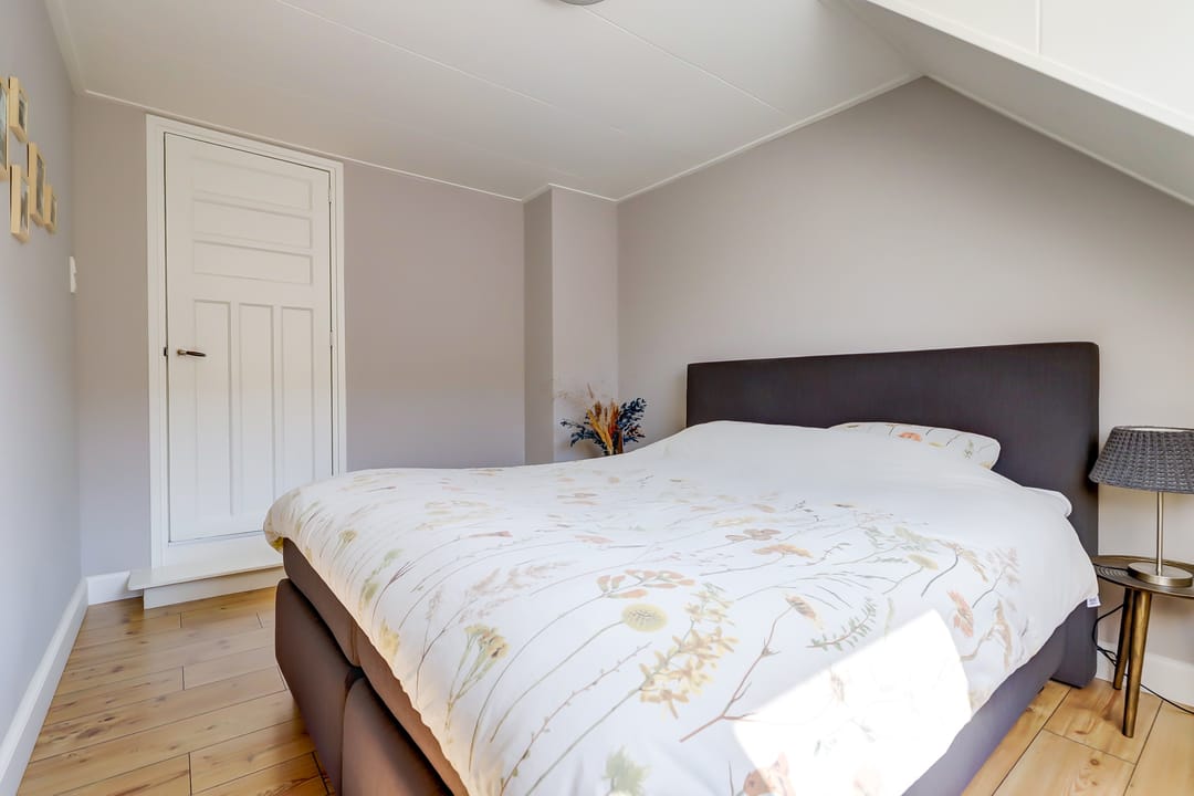 Foto 53 van Angerensestraat 6