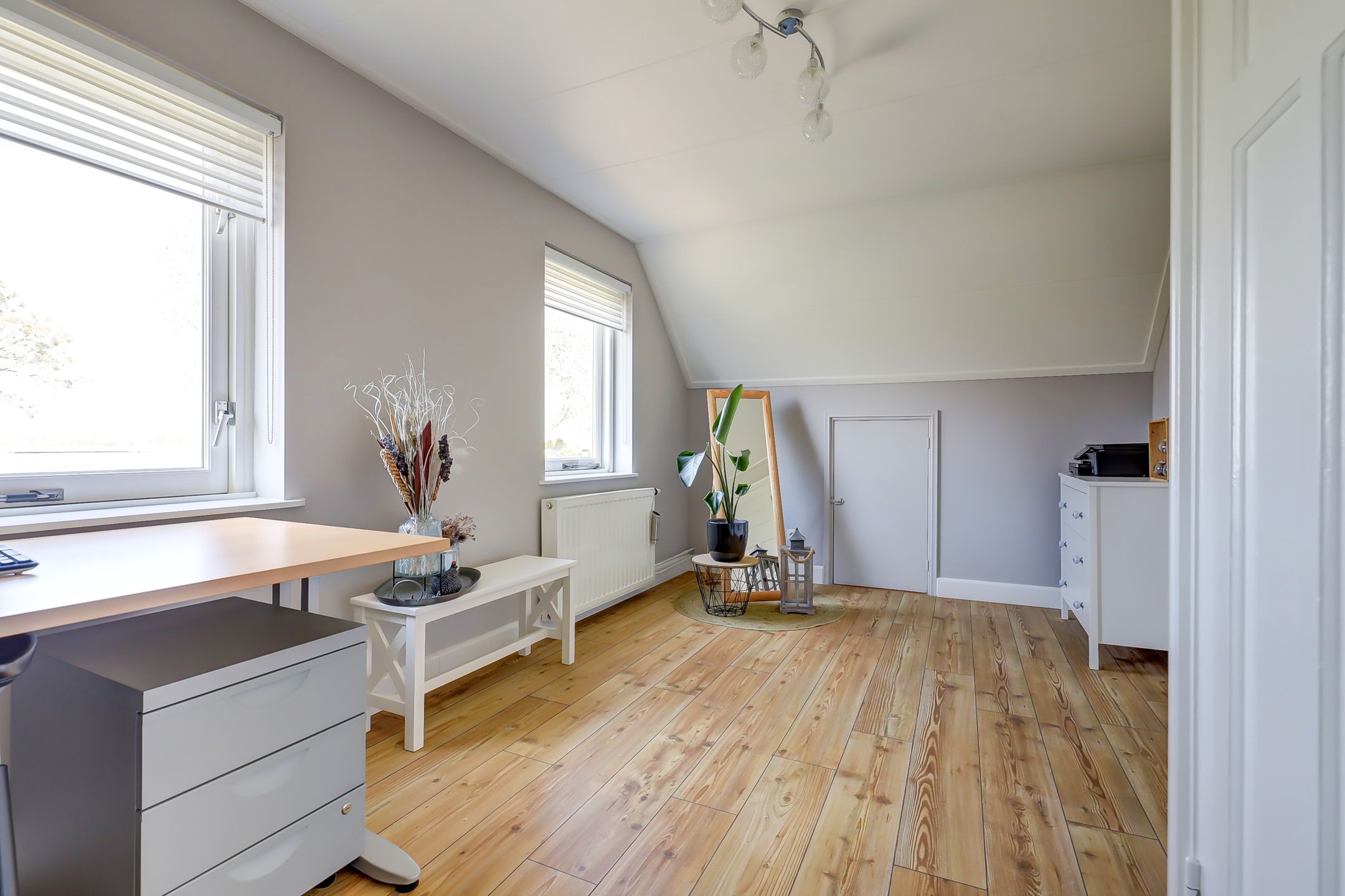 Foto 57 van Angerensestraat 6