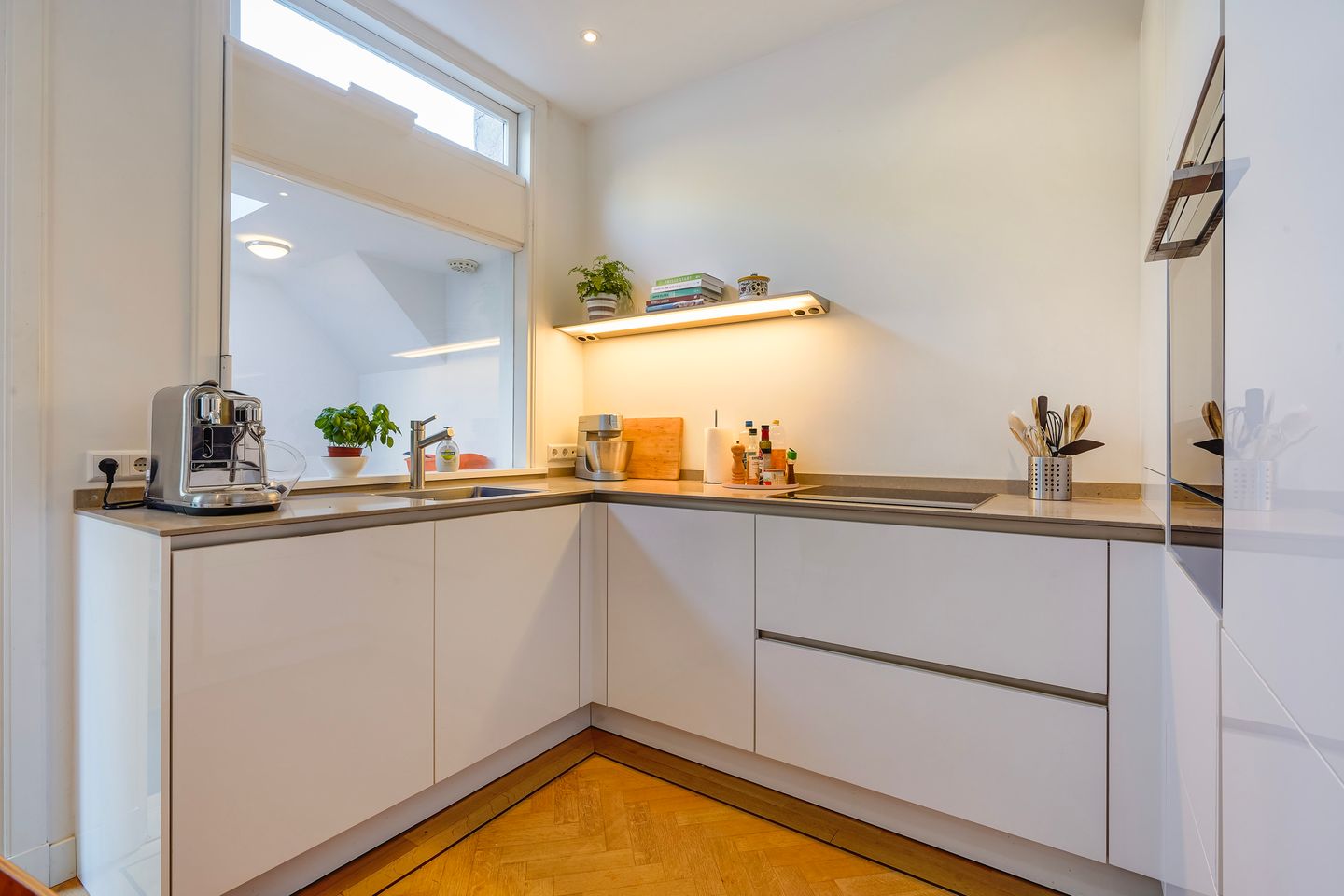 Photo 19 of Nassaukade 9