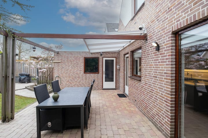 Foto 31 van van Santenlaan 80