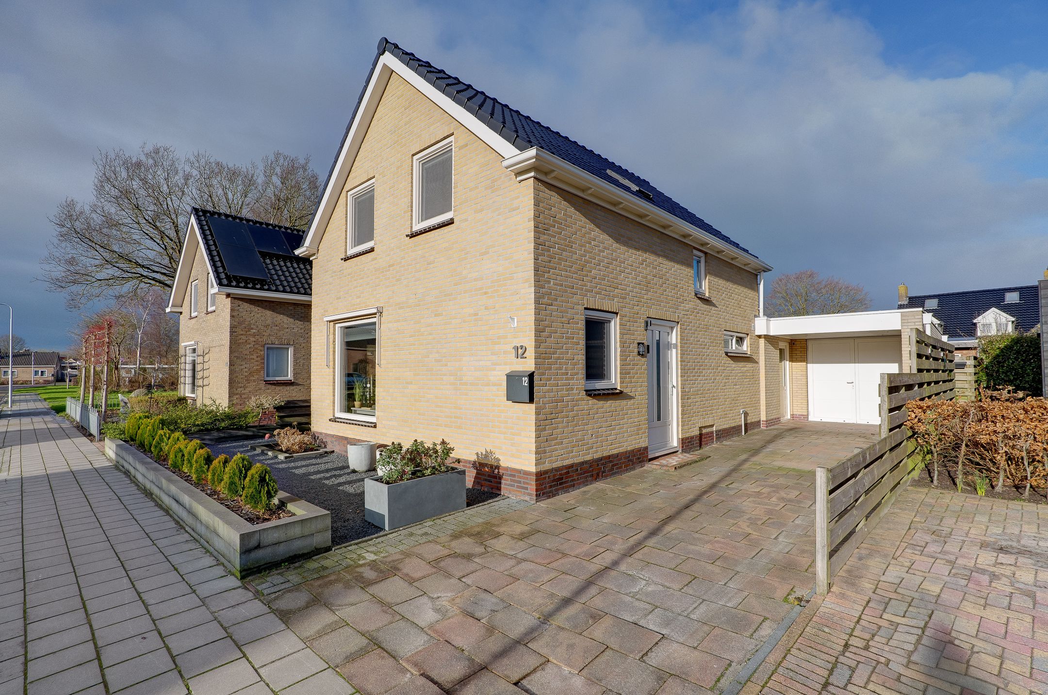 Photo 6 of Van Voortstraat 12