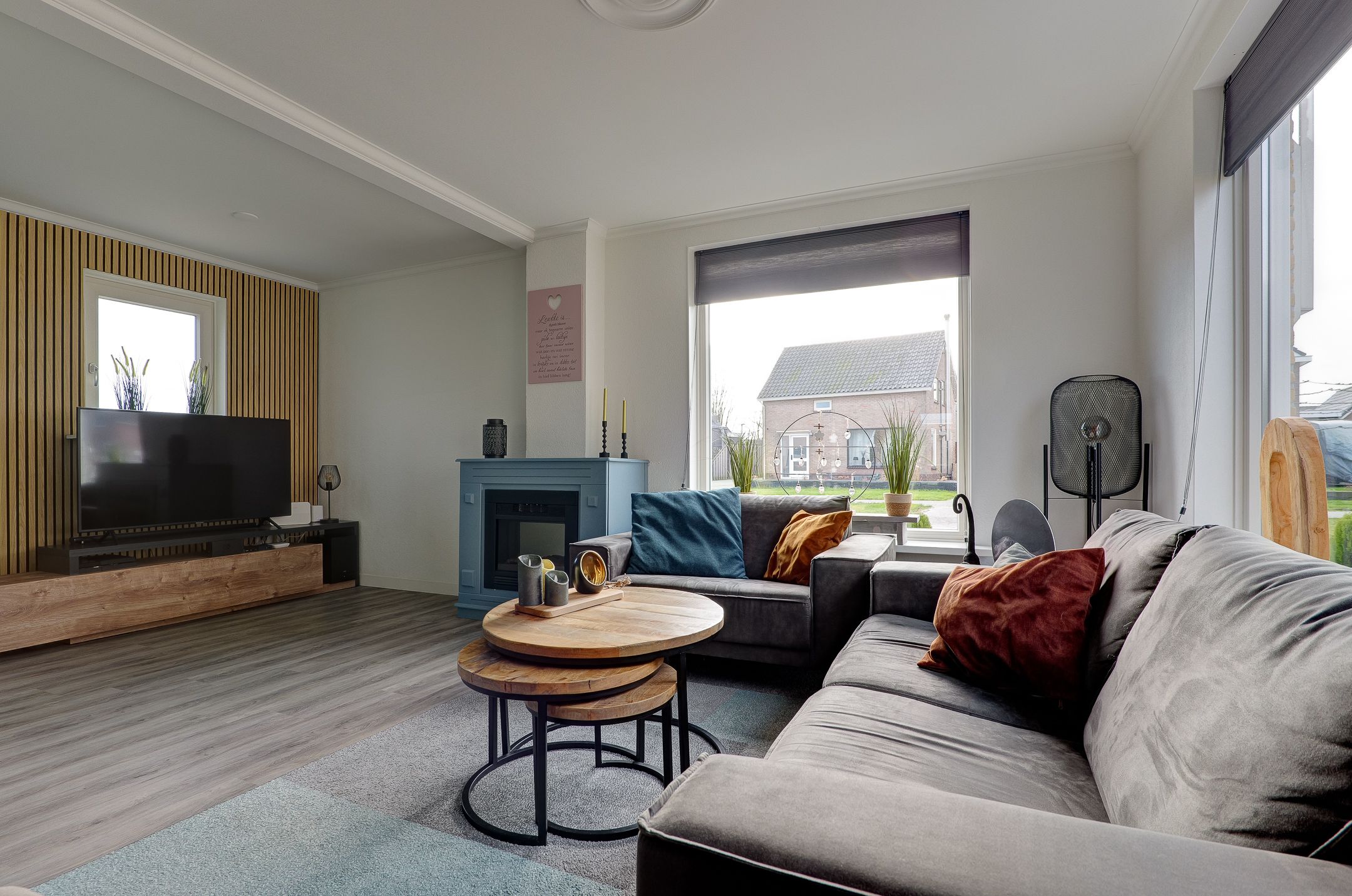 Photo 9 of Van Voortstraat 12