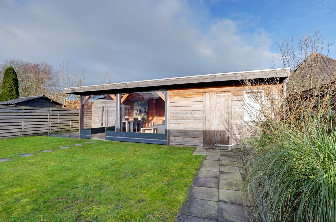 Photo 41 of Van Voortstraat 12