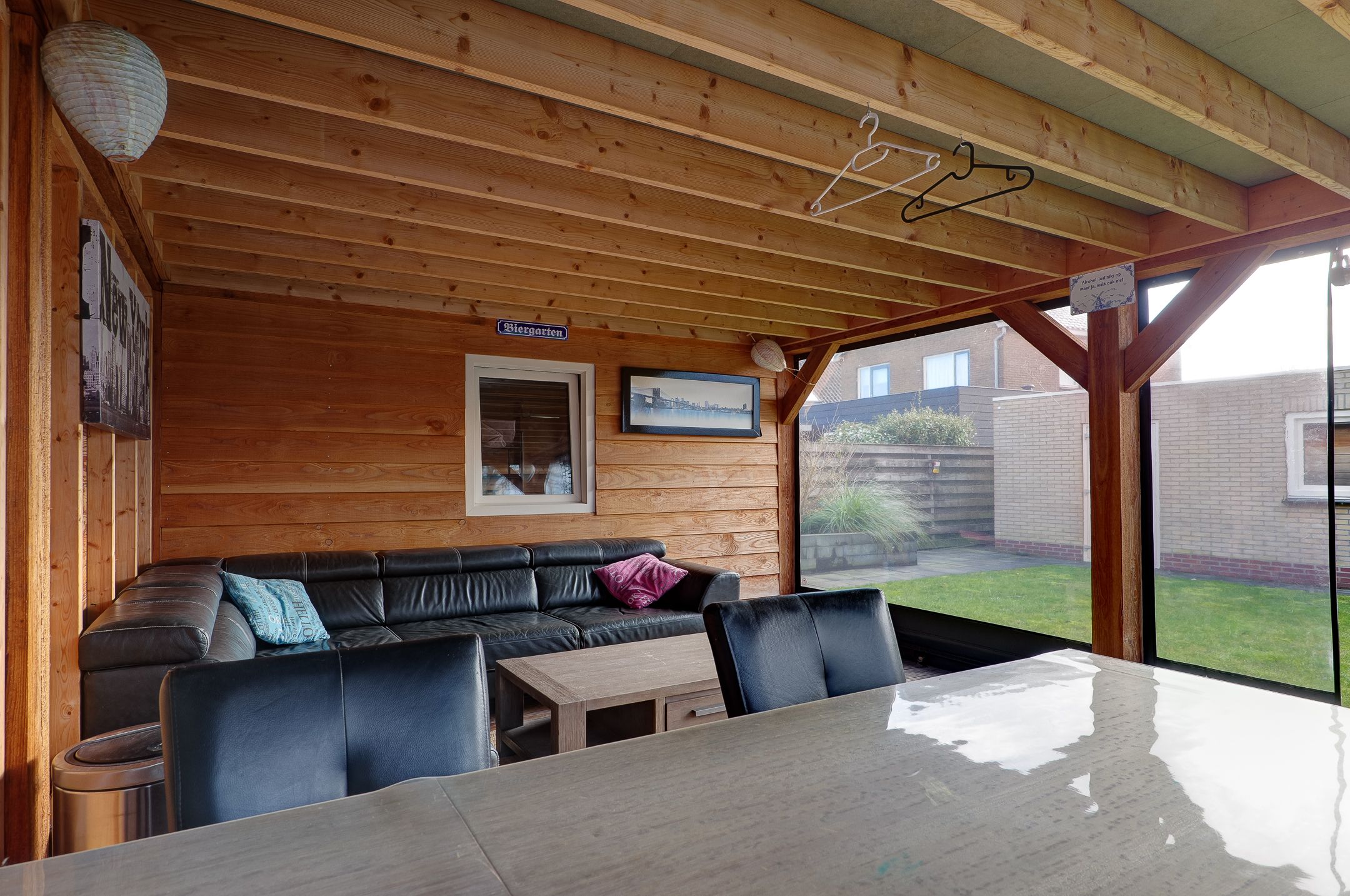 Photo 45 of Van Voortstraat 12