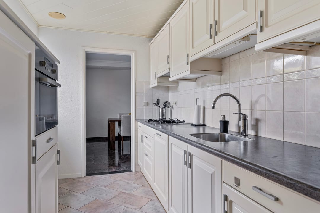 Photo 13 of Dorpsstraat 16-A