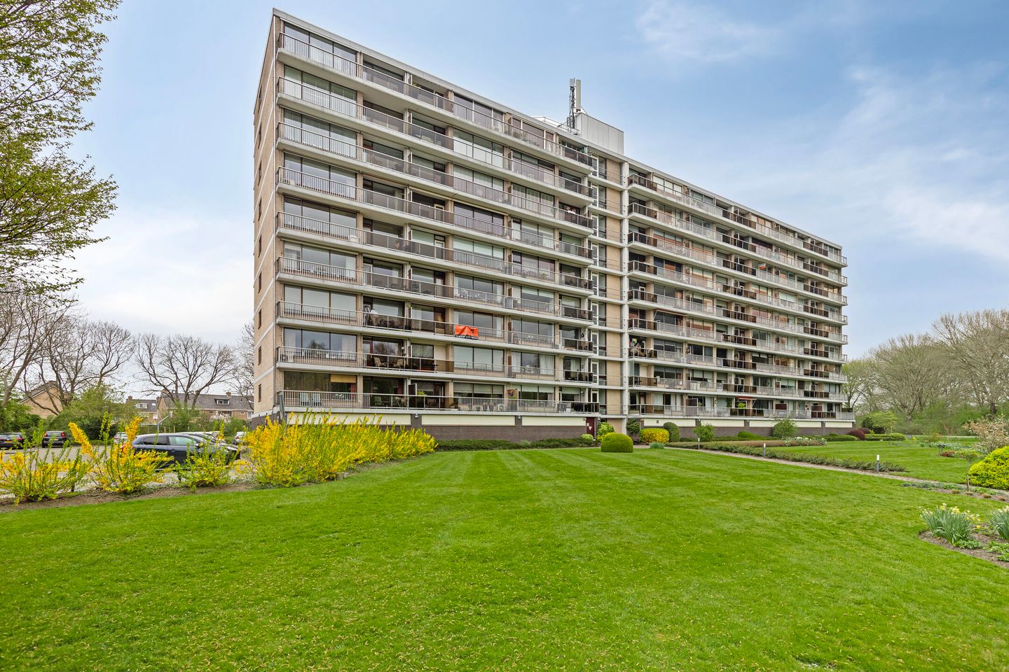 Foto 1 van Kloosplantsoen 281