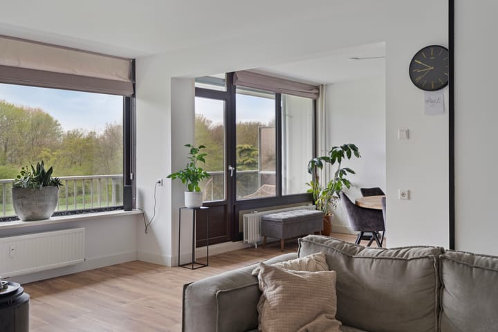 Foto 11 van Kloosplantsoen 281