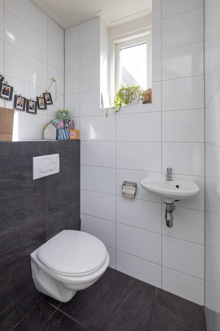 Foto 13 van van Ostadestraat 43