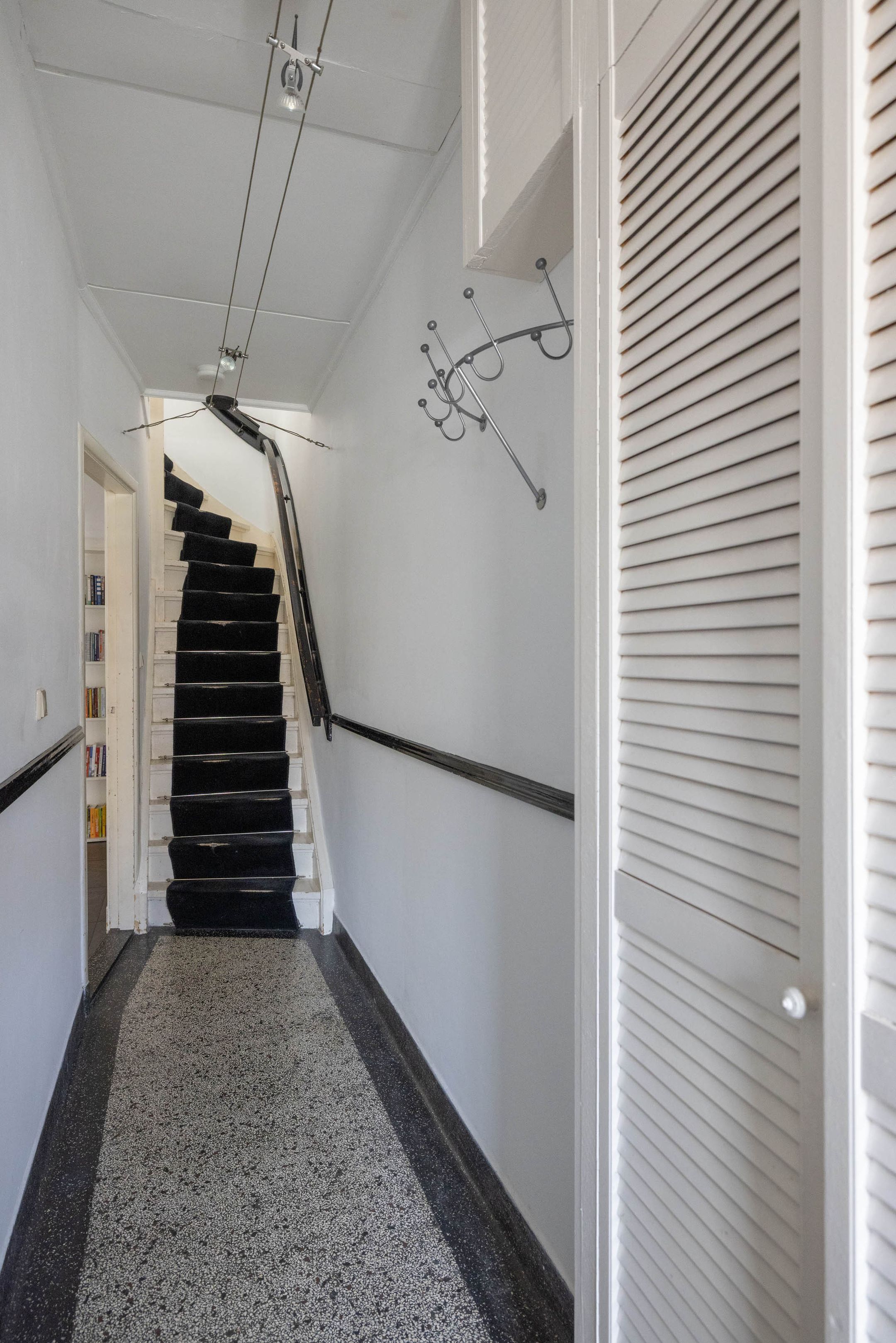 Foto 15 van van Ostadestraat 43