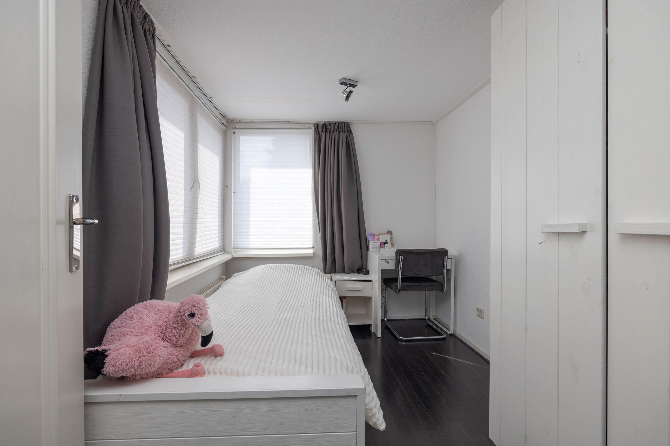 Foto 21 van van Ostadestraat 43