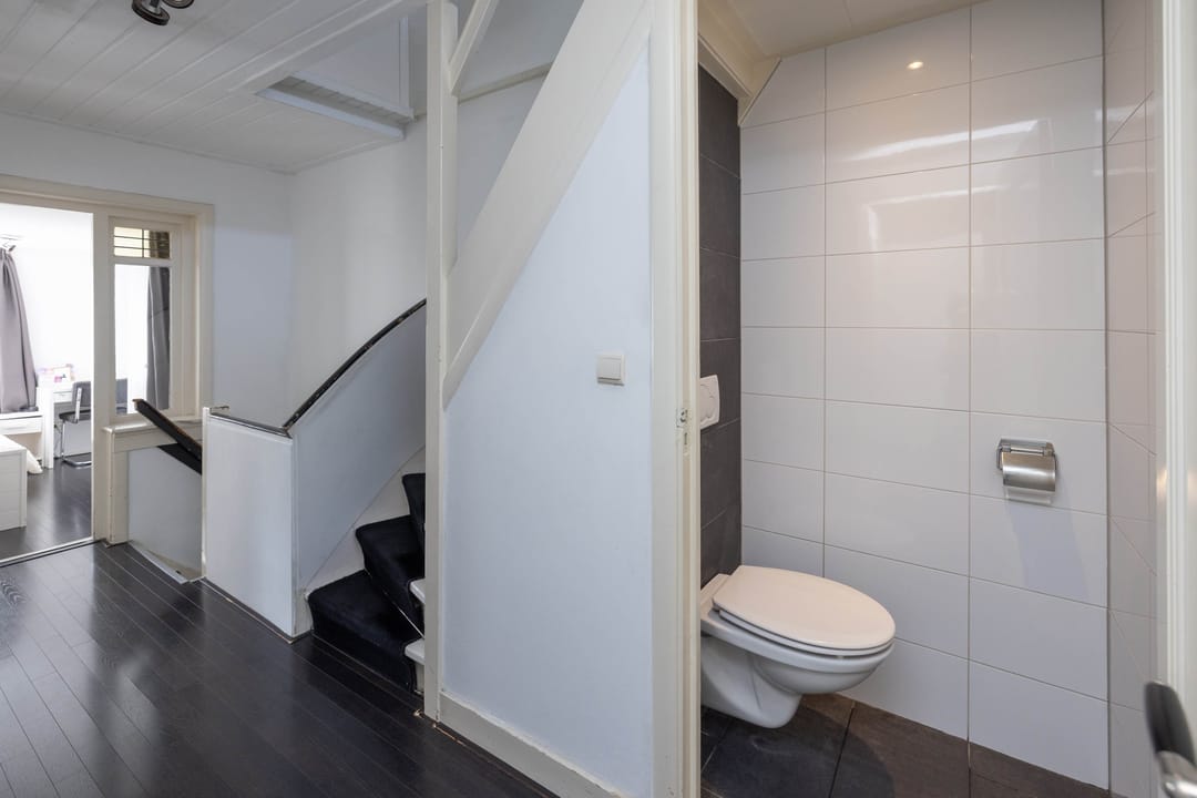 Foto 22 van van Ostadestraat 43