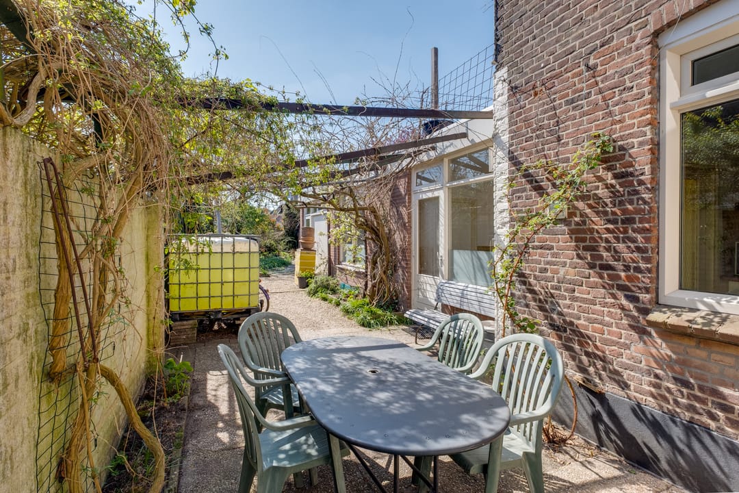 Foto 23 van Emmastraat 30