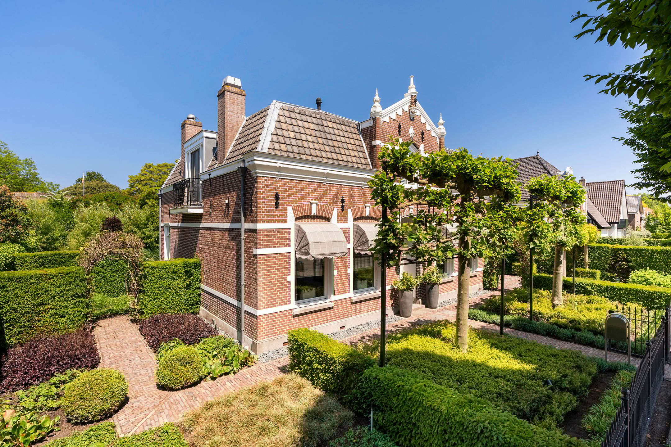 Foto 75 van Burg Letteweg 19