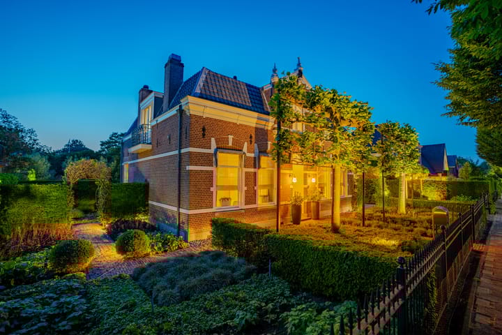 Foto 84 van Burg Letteweg 19