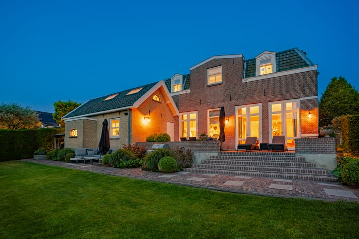 Foto 88 van Burg Letteweg 19