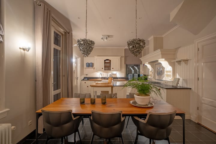 Foto 104 van Burg Letteweg 19