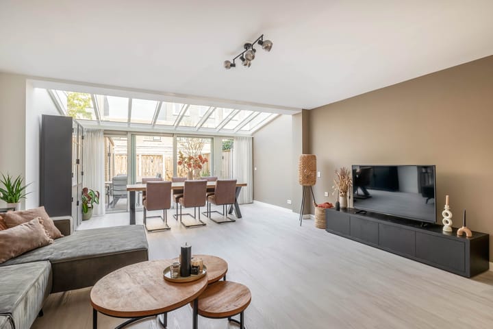 Foto 1 van Pruisisch blauw 12