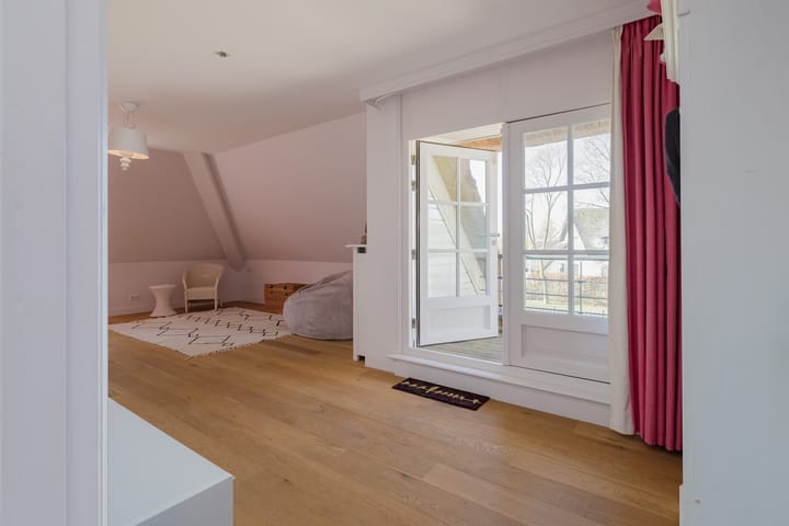 Photo 42 of Hyacintenlaan 4