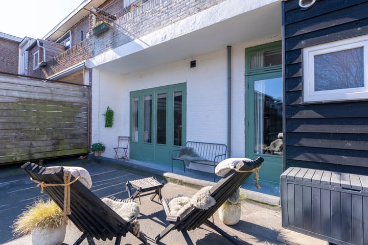 Foto 4 van Laan van Nieuw-Guinea 97-BS