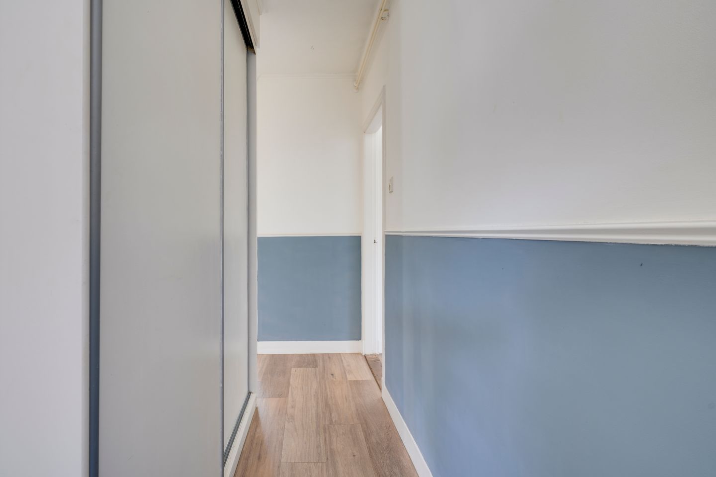 Foto 10 van Laan van Nieuw-Guinea 97-BS