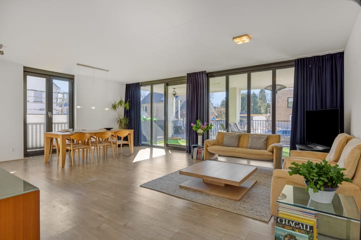 Foto 11 van Thomas a Kempisstraat 16