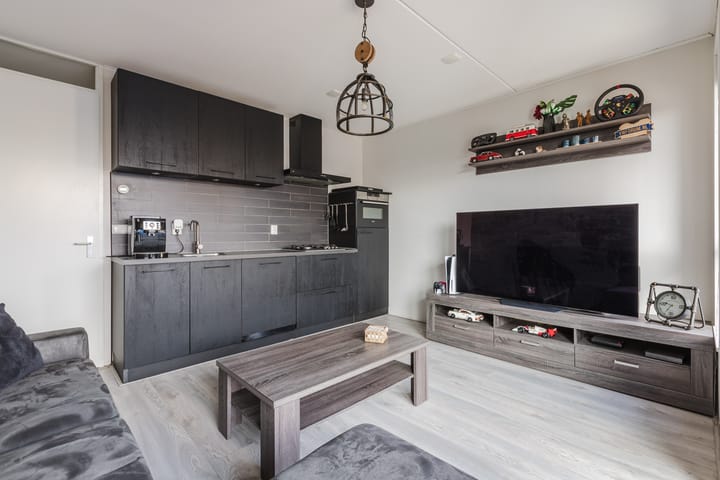 Foto 8 van Ambachtsweg 105