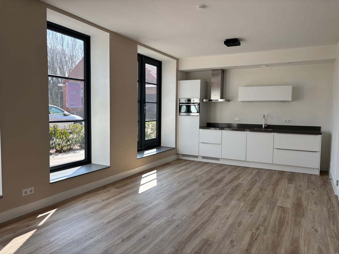 Photo 2 of Noorderlaan 5-J