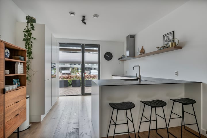 Foto 3 van Grenenhout 16