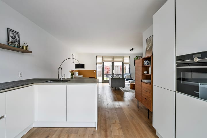 Foto 15 van Grenenhout 16