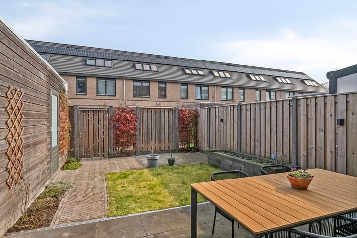 Foto 25 van Grenenhout 16