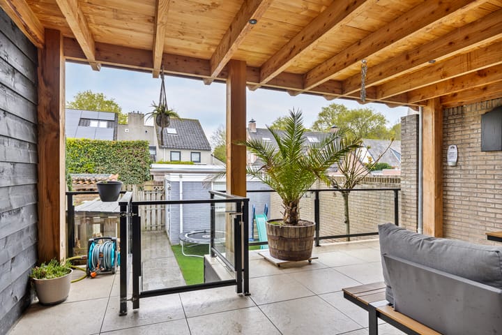 Foto 36 van Bernhardstraat 39