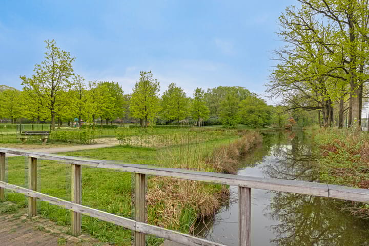 Foto 44 van Bernhardstraat 39