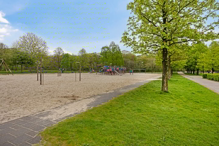 Foto 45 van Bernhardstraat 39