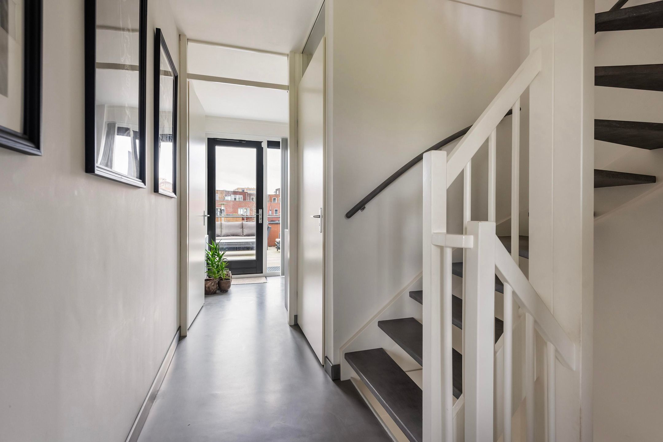 Foto 9 van Gazellenburg 60