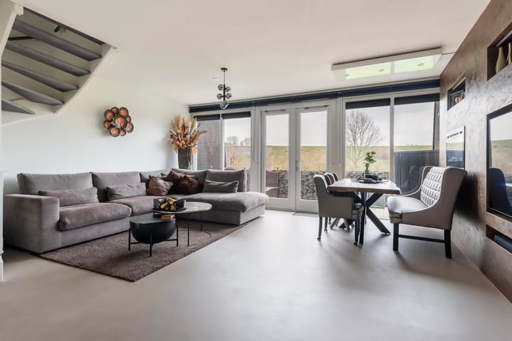 Foto 2 van Gazellenburg 60