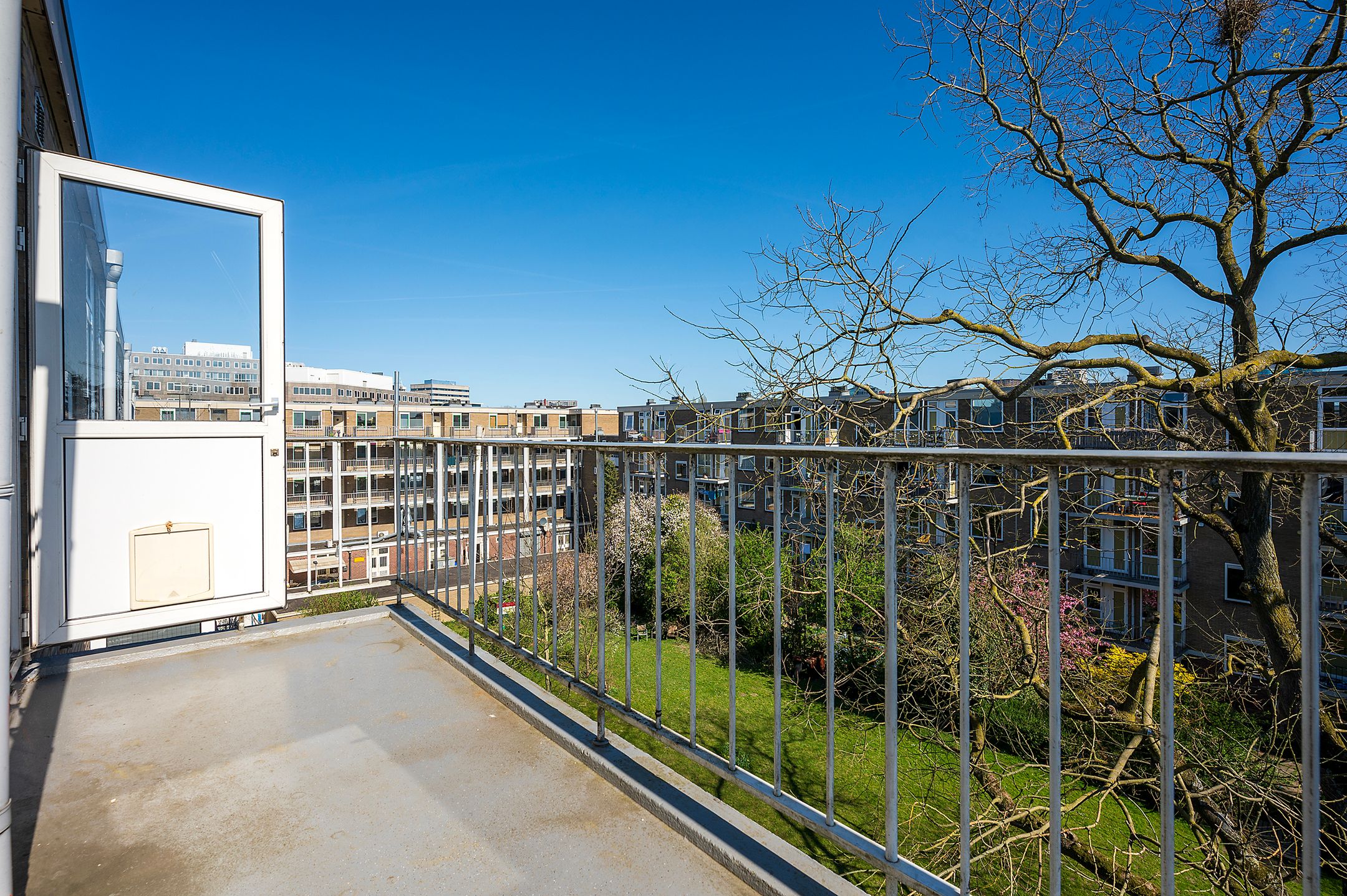 Foto 24 van Van Vollenhovenlaan 120