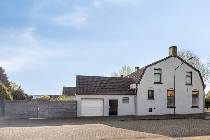 Foto 6 van Mgr. van de Venstraat 2