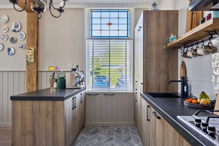 Foto 19 van Mgr. van de Venstraat 2