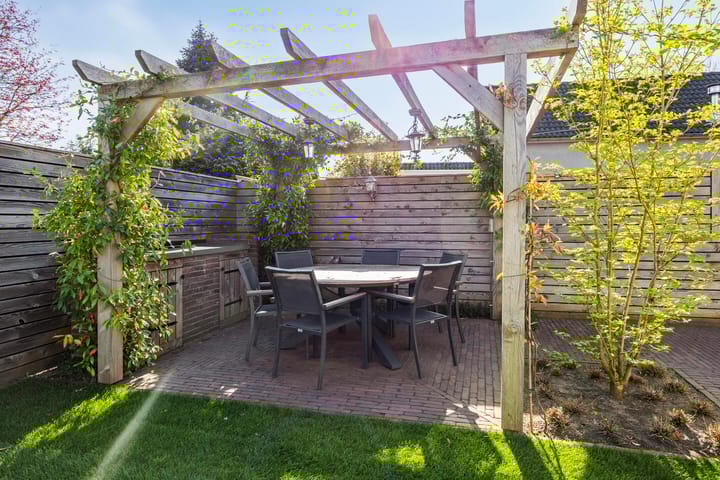 Foto 41 van Mgr. van de Venstraat 2