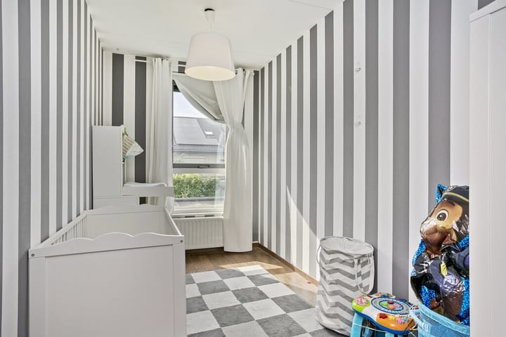 Photo 12 of Eikepage 54