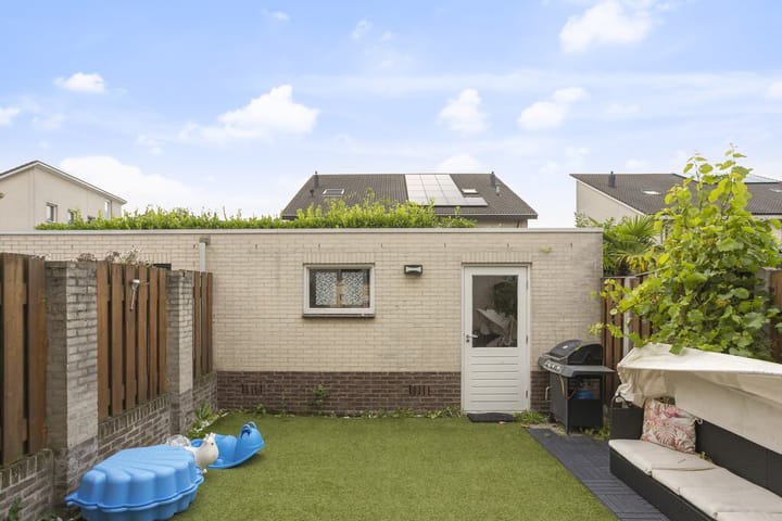 Photo 28 of Eikepage 54