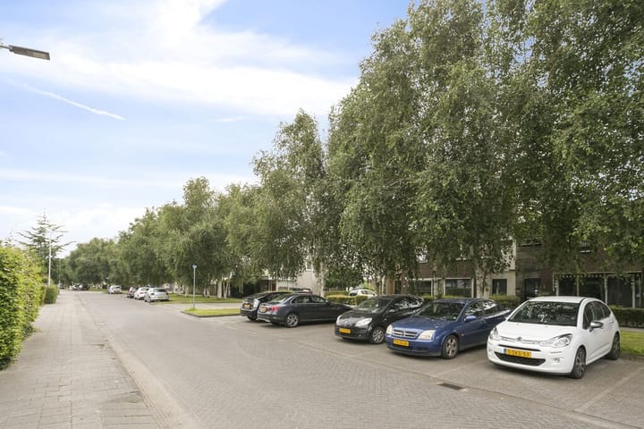 Photo 32 of Eikepage 54