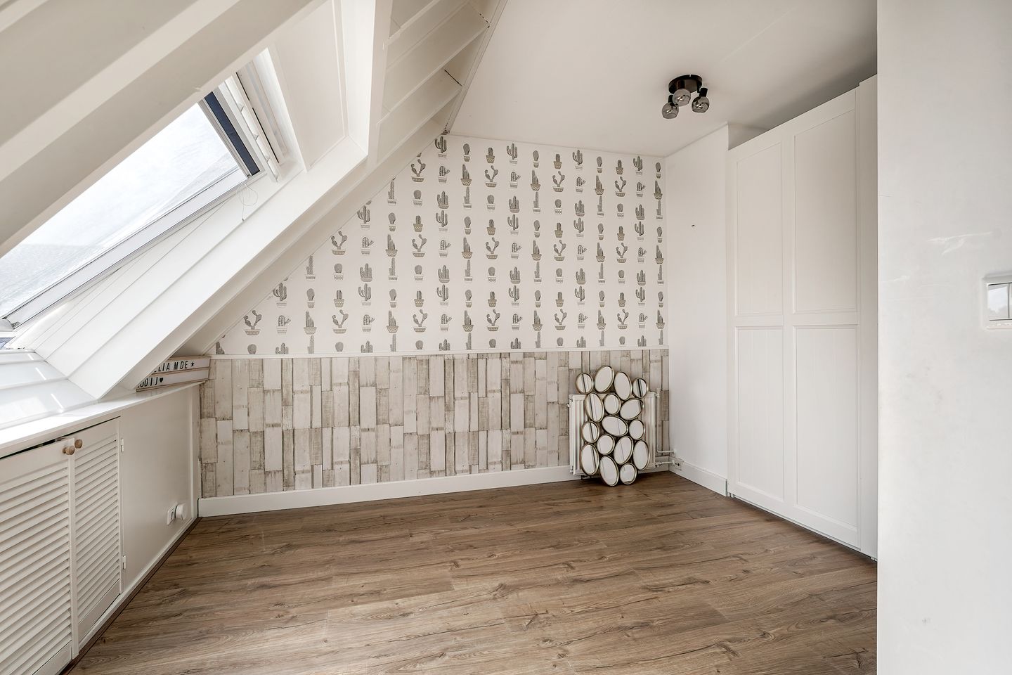 Foto 29 van Pallas 51