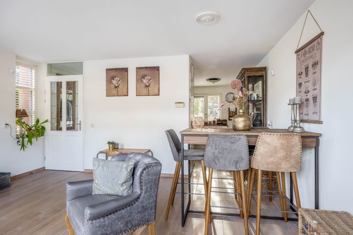 Foto 12 van Irislaan 18