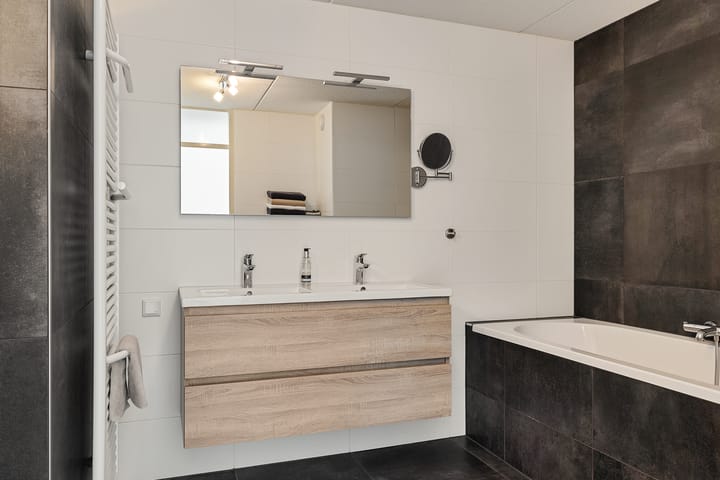 Foto 28 van Bousemalaan 48